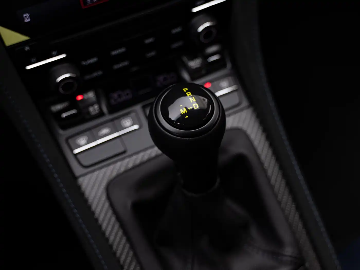 Porsche 718 2022 Cayman GT4 RS 4.0L фото 27