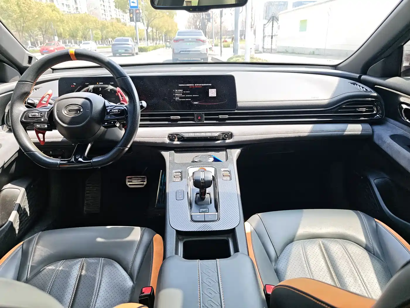 GAC Trumpchi Trumpchi Emkoo 2022 270T DCT J16 R-style Track Edition фото 11