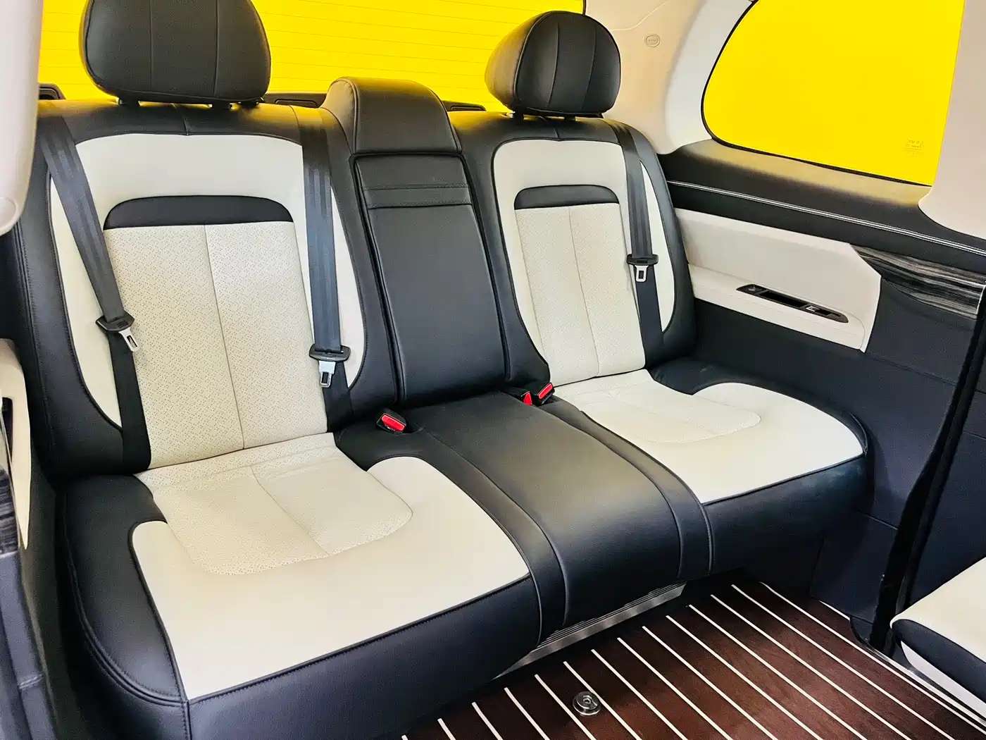 LEVC TX 2022 TX5 Extended Range Freedom Edition фото 11
