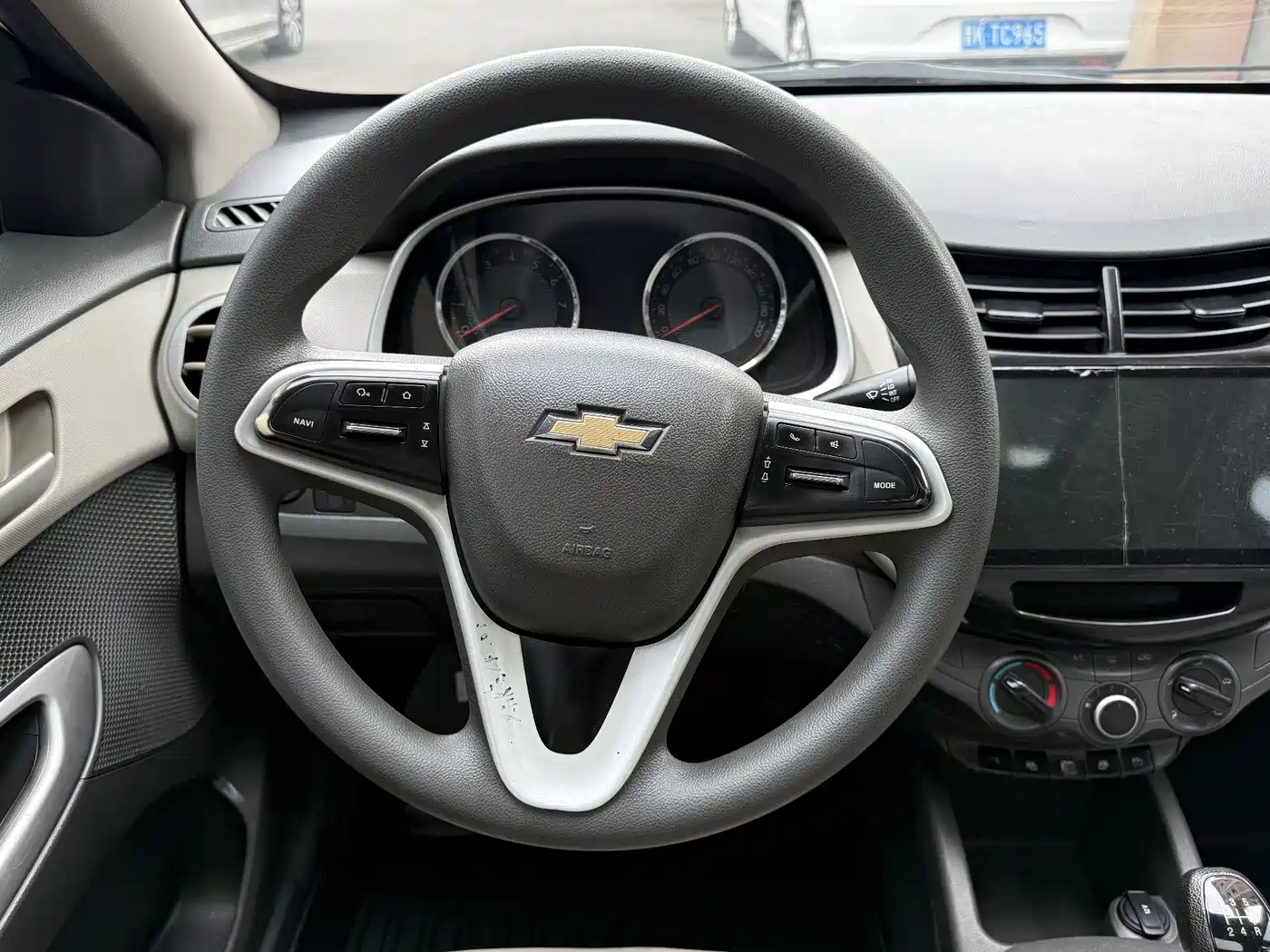 Chevrolet Sail 2016 Sail 3 1.3L Manual Comfort Sunroof Edition фото 15