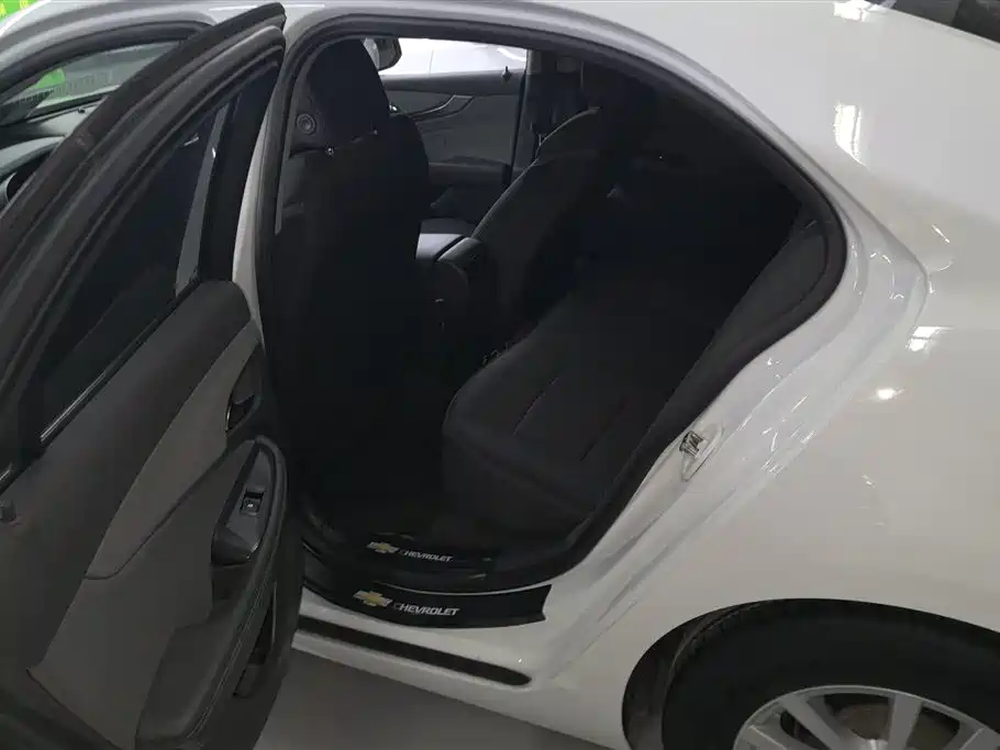 Chevrolet Malibu 2018 530T Automatic Comfort Edition фото 11