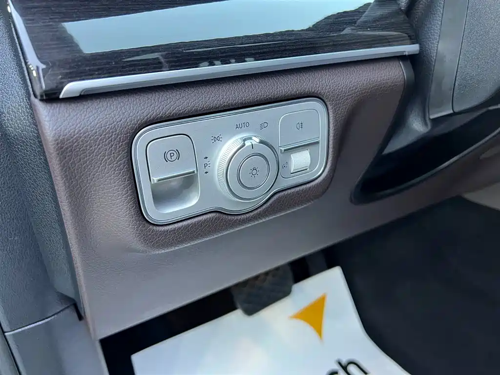 Mercedes-Benz GLE 2022 Facelift GLE 350 4MATIC Fashion фото 21