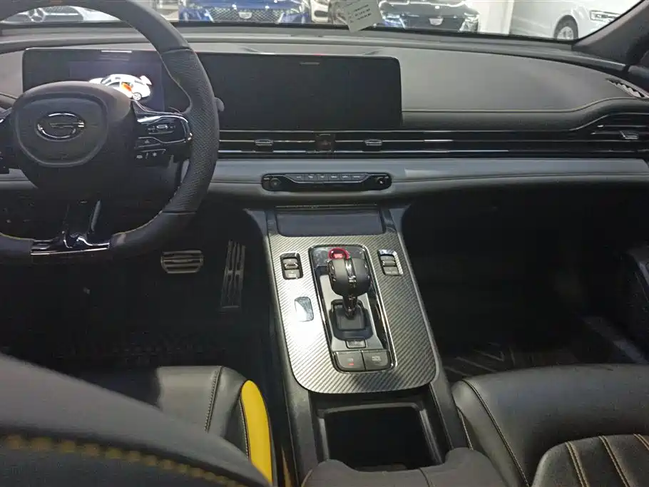 GAC Trumpchi Trumpchi Emkoo 2023 270T DCT J15 Edition фото 13