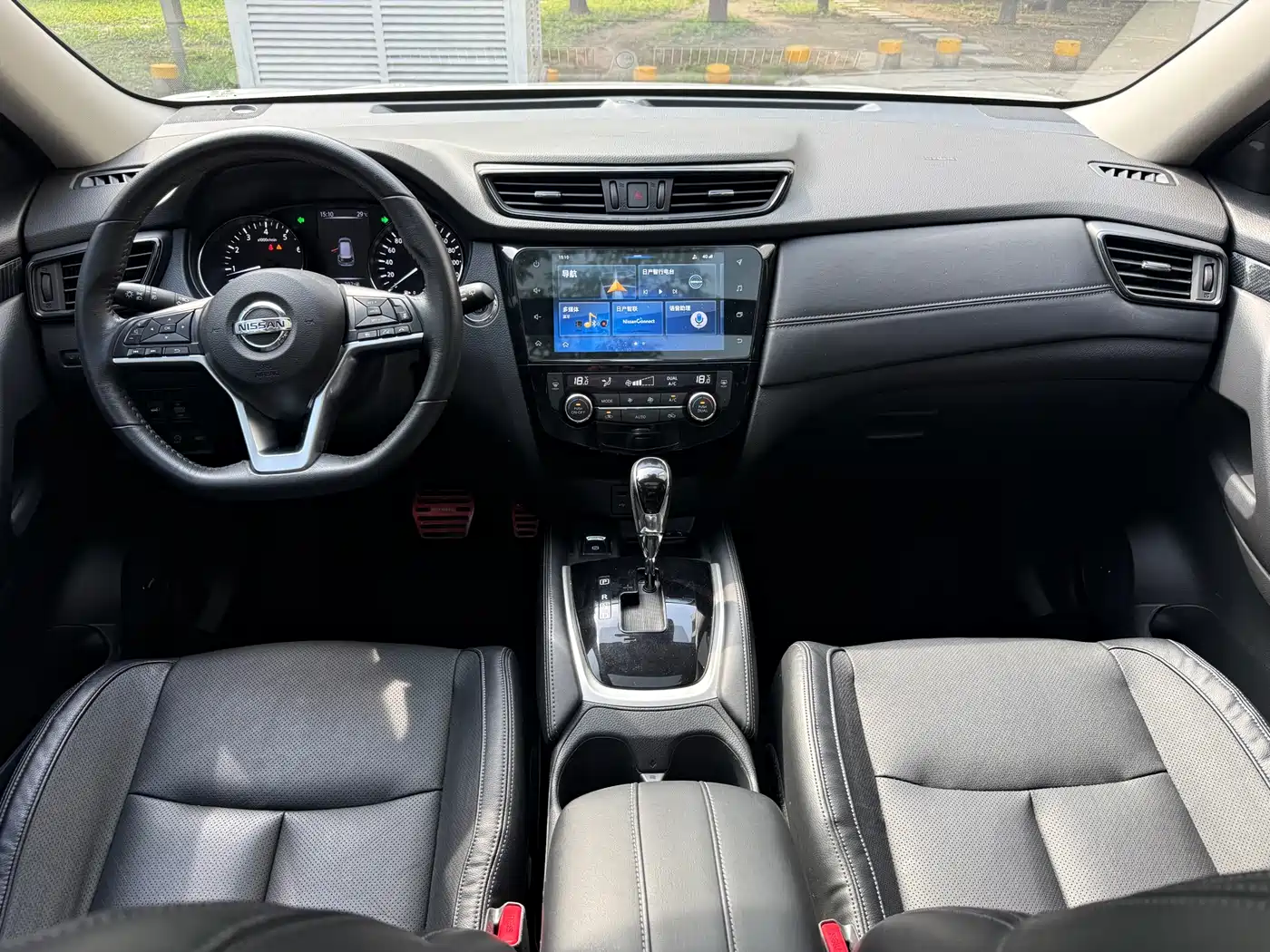 Nissan X-Trail 2019 2.5L CVT Smart Connect Luxury Edition 4WD фото 12