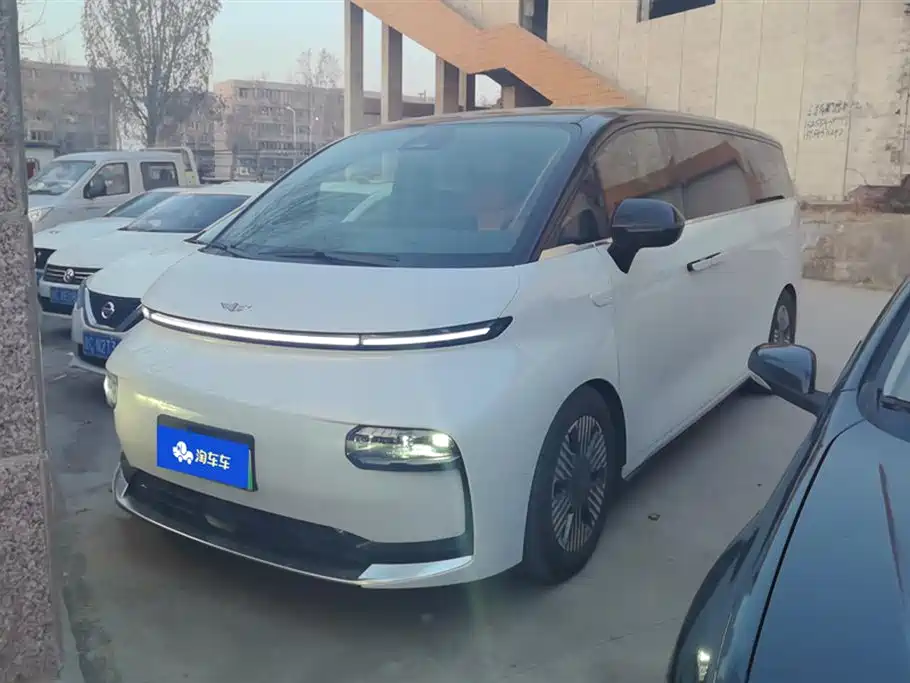 GEELY GALAXY WING TRUE L380