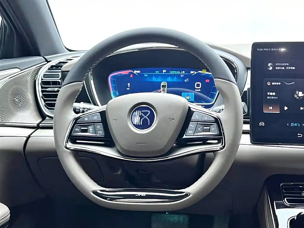BYD Han 2023 DM-i Champion Edition 121KM Honor фото 10