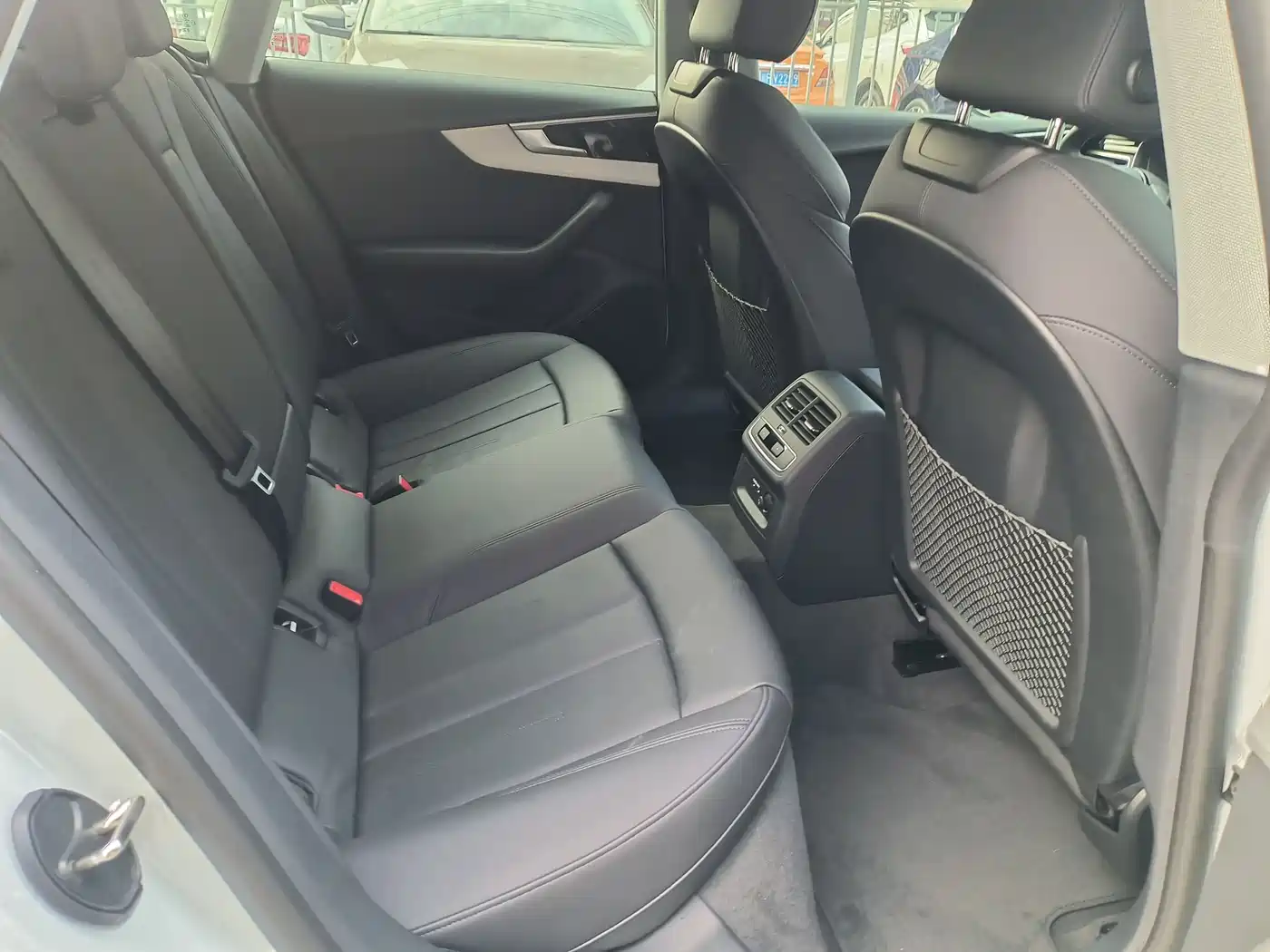 Audi A5 (Import) 2024 Sportback 40 TFSI quattro Luxury Dynamic фото 5