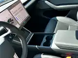 صورة 7 - Tesla Model Y