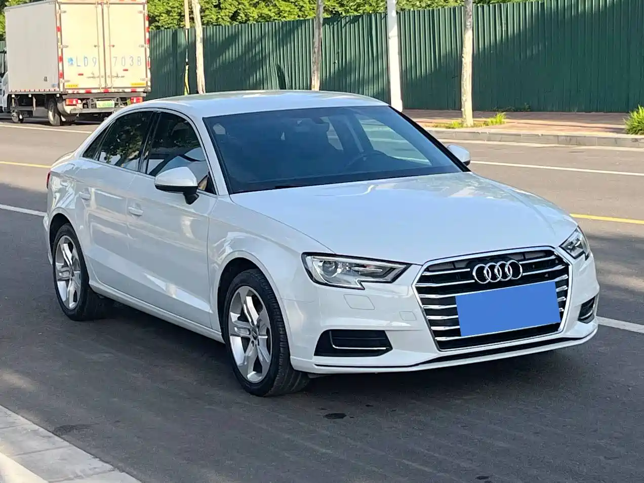Audi A3 2019 Limousine 35 TFSI Progressive China VI фото 3