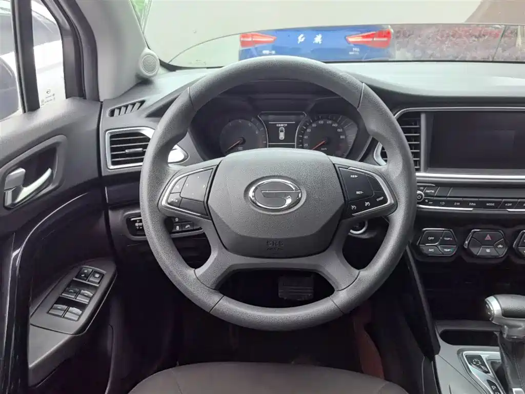 GAC Trumpchi Trumpchi GS4 2015 200T G-DCT Elite Edition фото 11