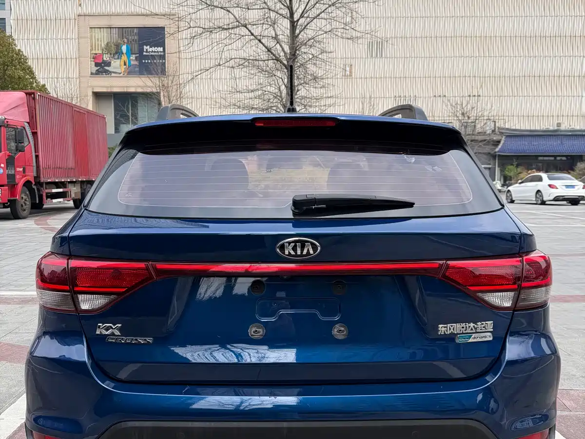 Kia KX CROSS 2019 1.6L Automatic Smart Sunroof Edition China VI фото 9