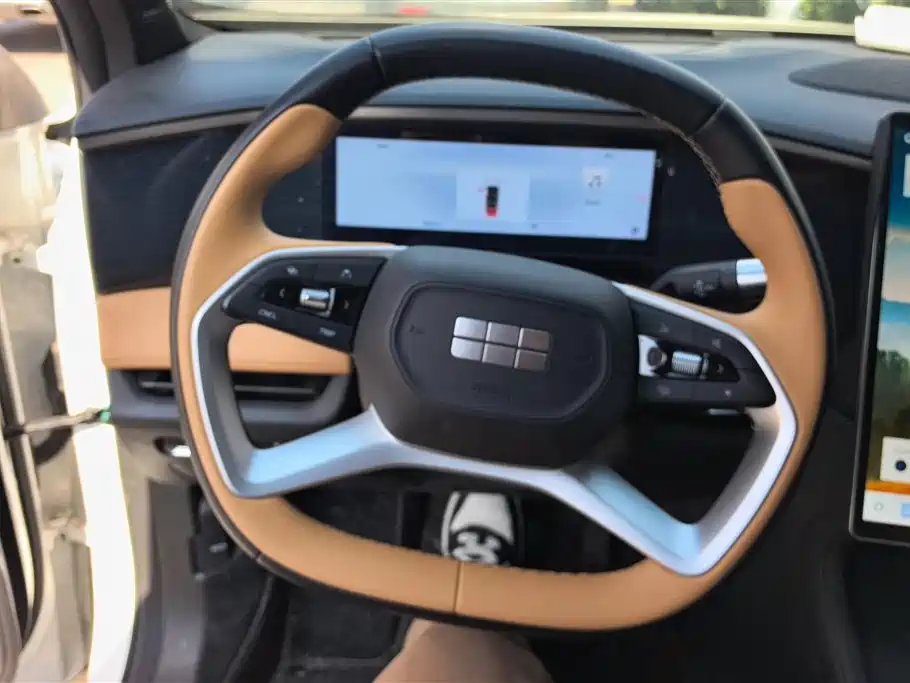 GEELY GALAXY GALAXY L7