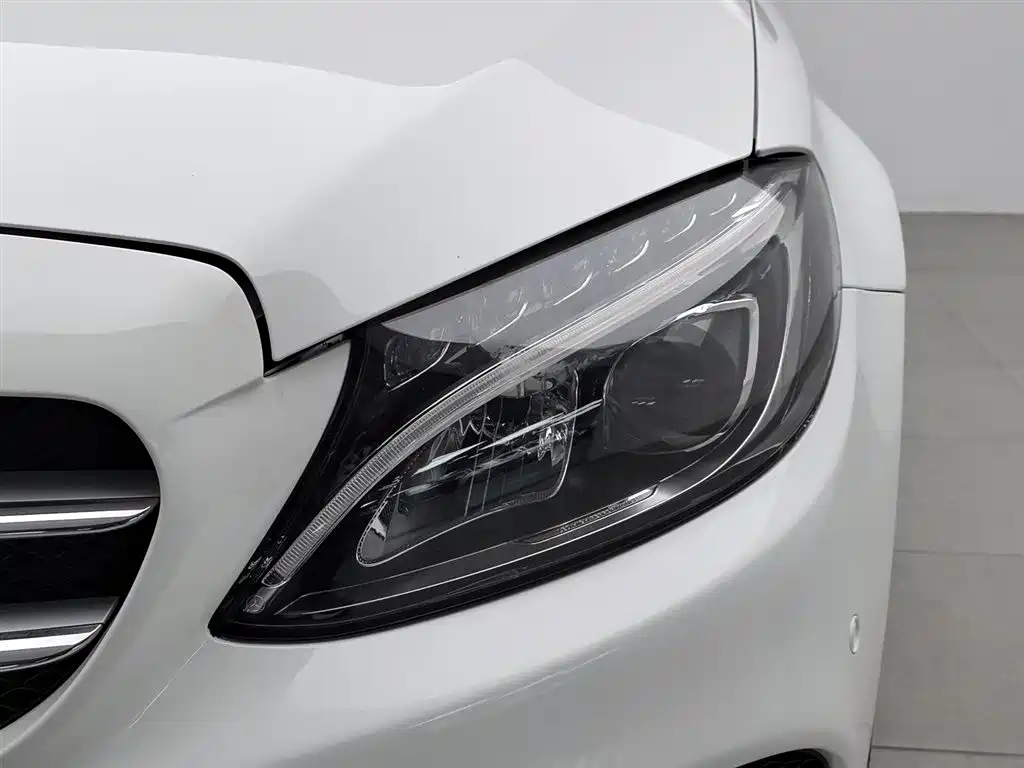 Mercedes-Benz C-Class 2017 C 200 Sport фото 7