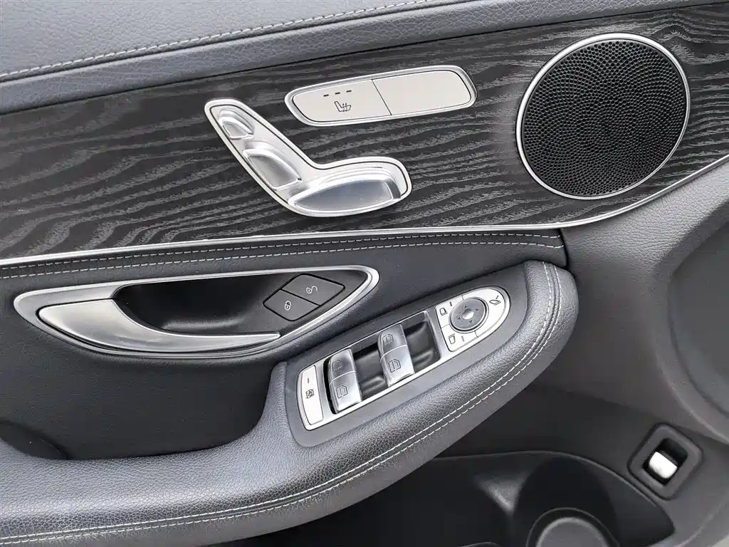 Mercedes-Benz C-Class 2017 C 200 Sport фото 9