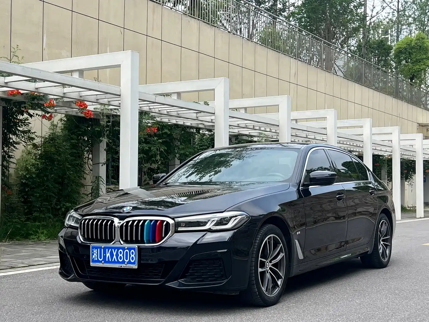 BMW 5 Series 2022 Facelift 525Li M Sport Package
