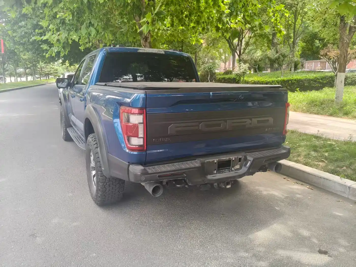 FORD F-150 RAPTOR