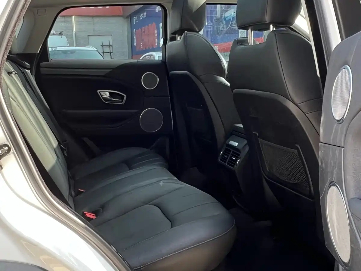 Land Rover Range Rover Evoque 2018 240PS SE Smart Edition фото 16