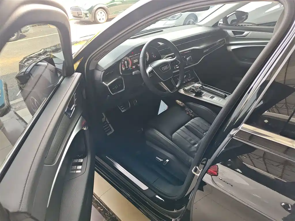 Audi A6L 2024 40 TFSI Luxury Elegance фото 9