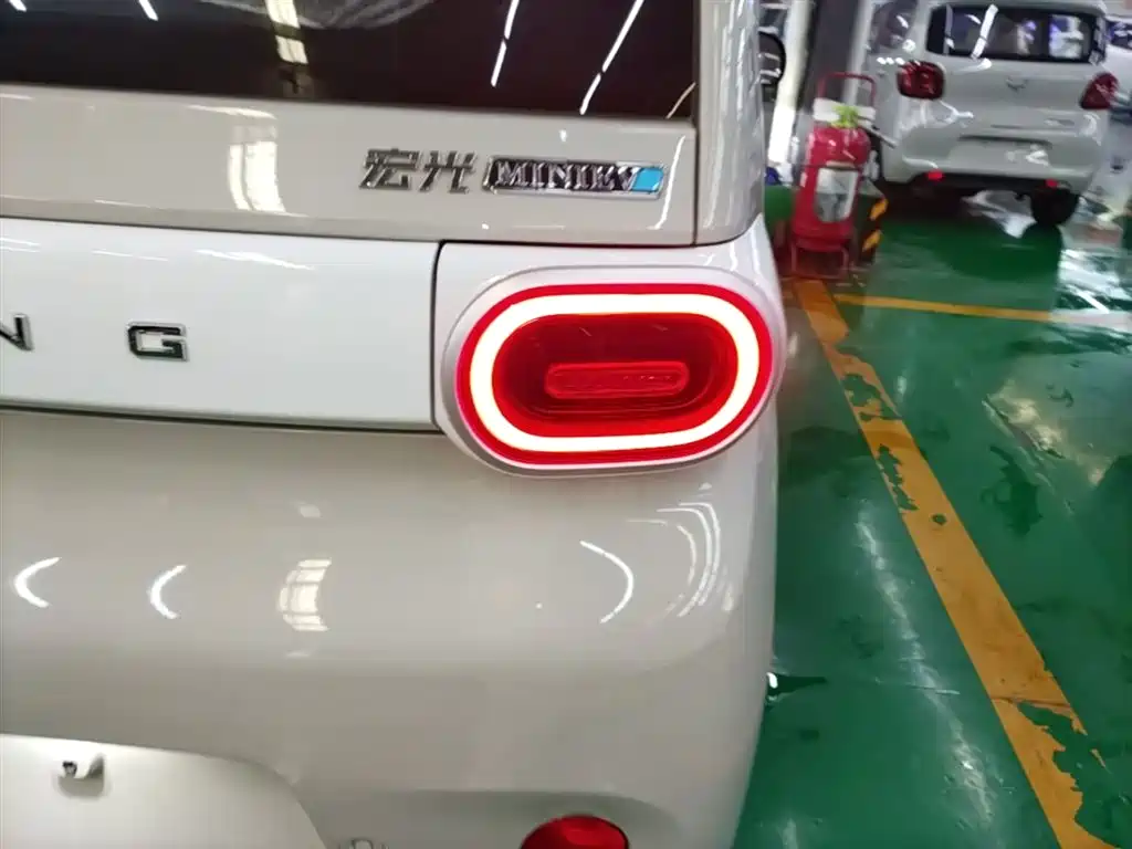 Wuling Motors Hongguang MINIEV 2026 2024 3rd Generation 215km Youth Edition