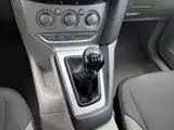 Фото 13 - Ford Focus