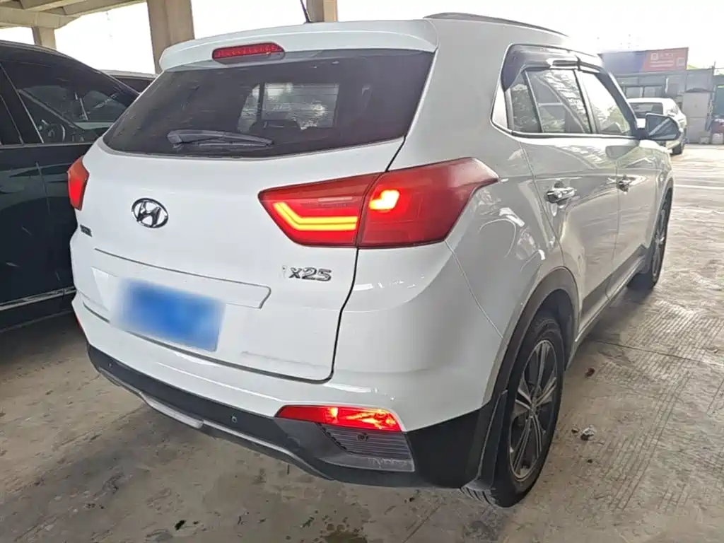 Hyundai Beijing Hyundai ix25 2015 1.6L Automatic 2WD Smart GLS фото 7
