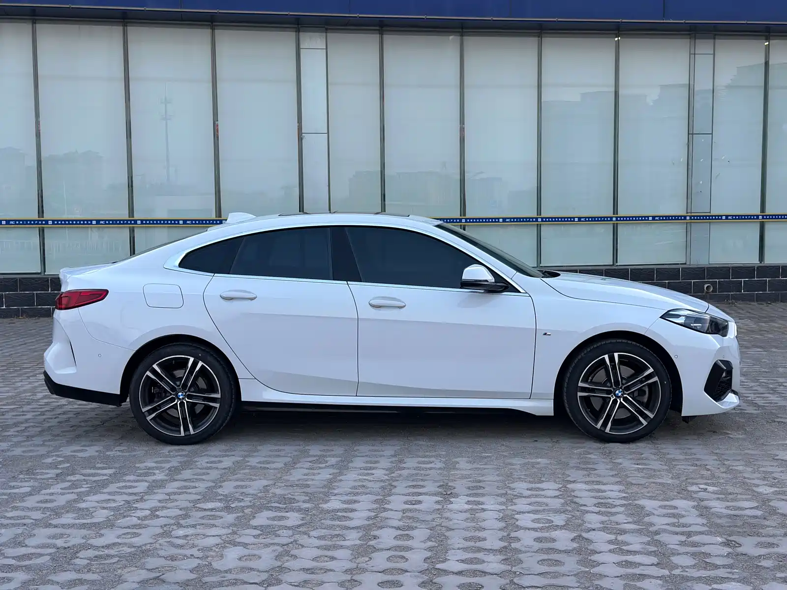 Фото 4 - BMW 2 Series (Import)