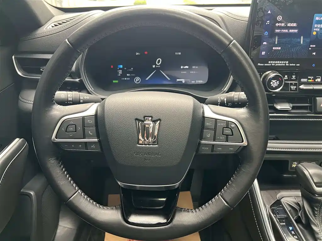 Toyota Crown Kluger 2021 2.5L HEV 4WD Premium фото 13