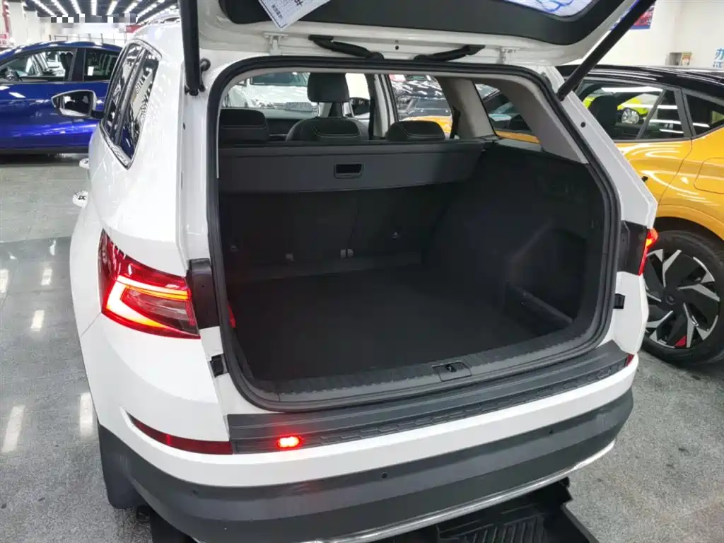 Škoda Kodiaq 2018 TSI330 5-seat FWD Luxury Premium фото 15
