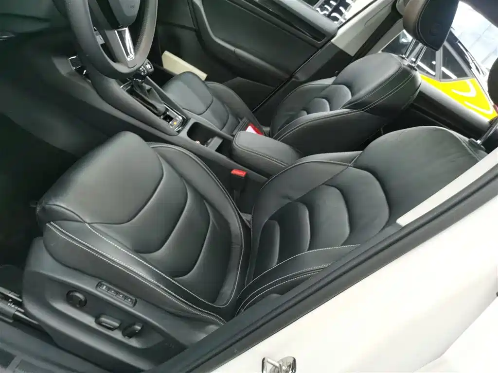Škoda Kodiaq 2018 TSI330 5-seat FWD Luxury Premium фото 11