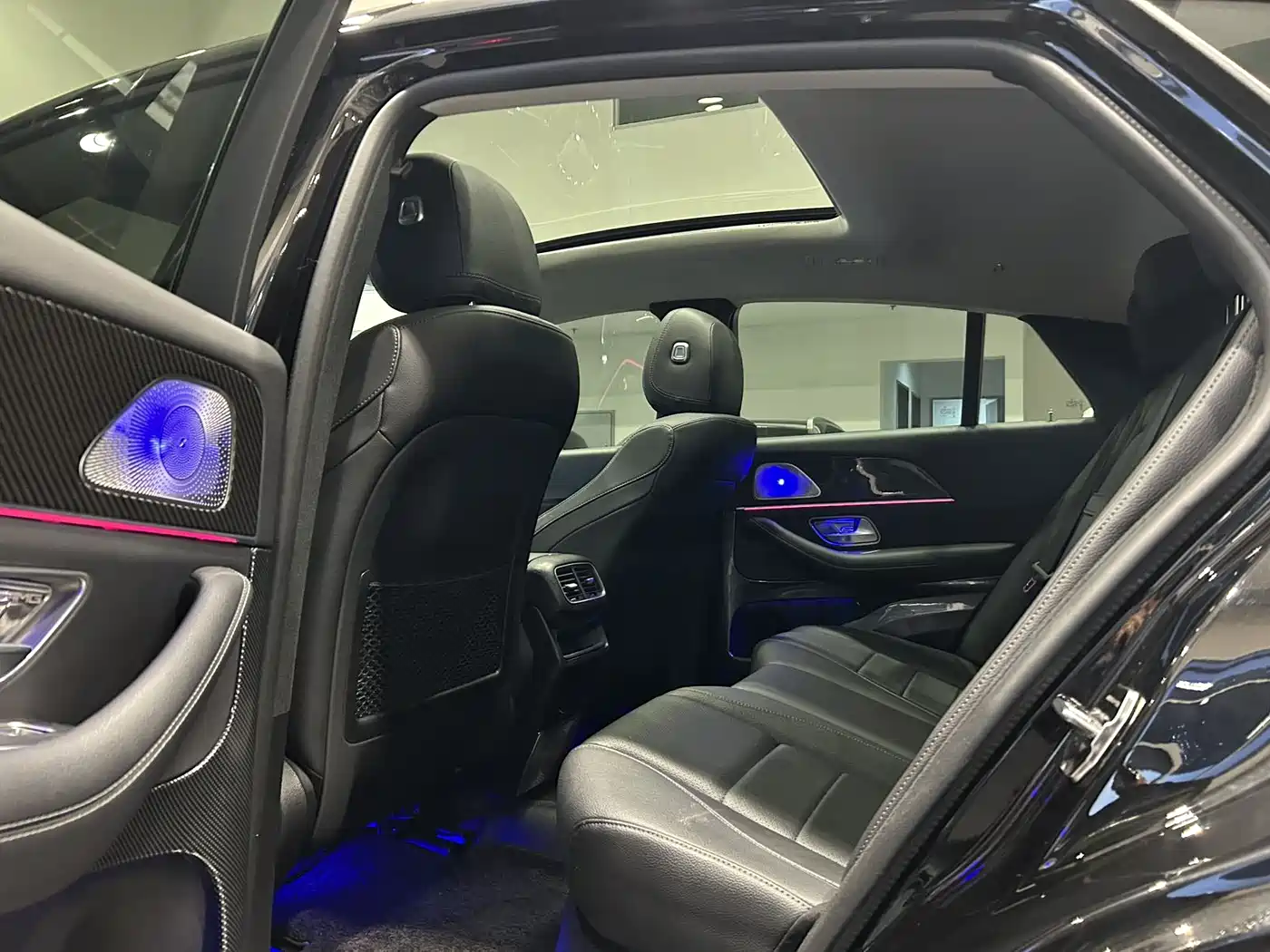 Mercedes-Benz GLE Coupe 2020 GLE 350 4MATIC Coupe SUV Fashion фото 8