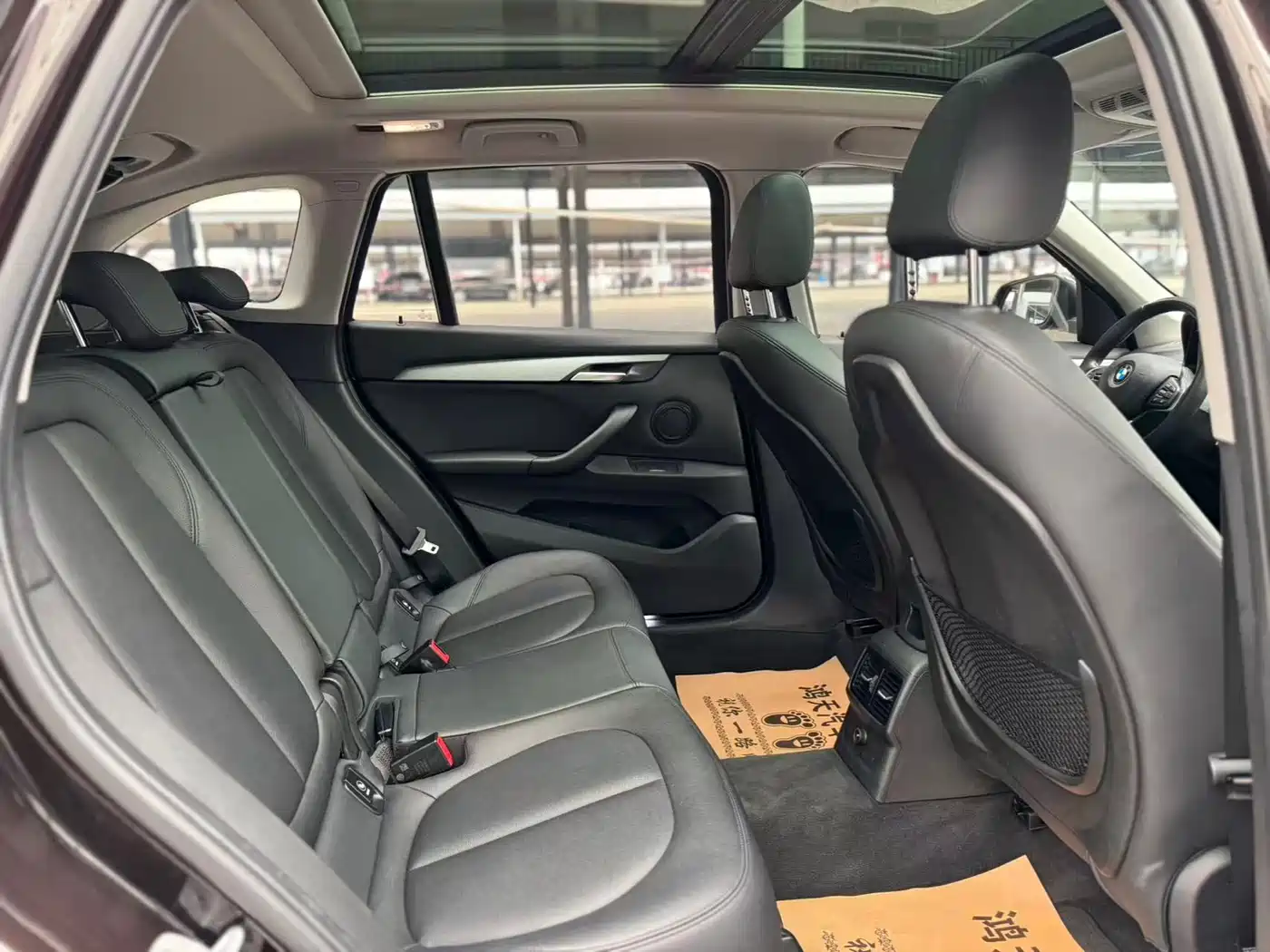 BMW X1 2016 sDrive18Li Fashion Model фото 9