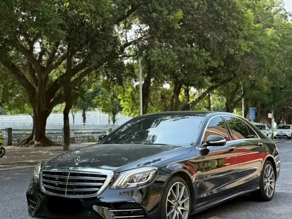 Фото 1 - Mercedes-Benz S-Class