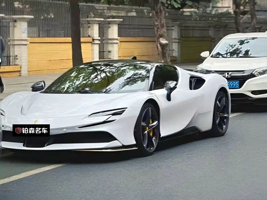  Ferrari SF90 2021 3.9T V8 Spider