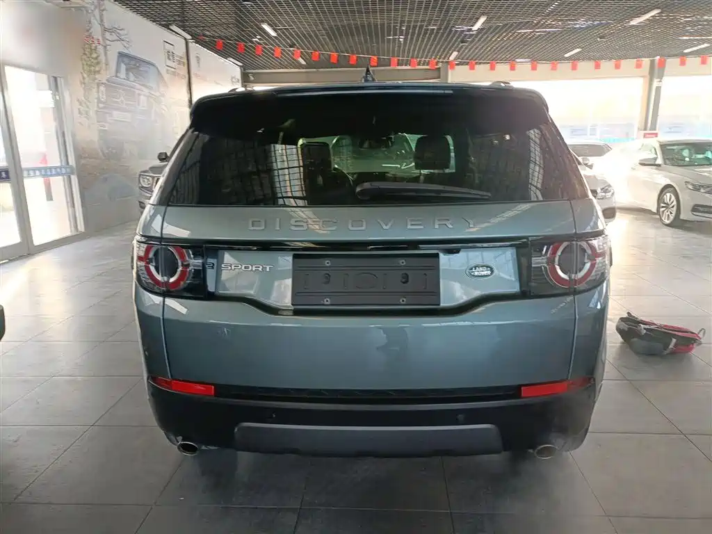Land Rover Discovery Sport 2019 240PS SE Edition China VI фото 5