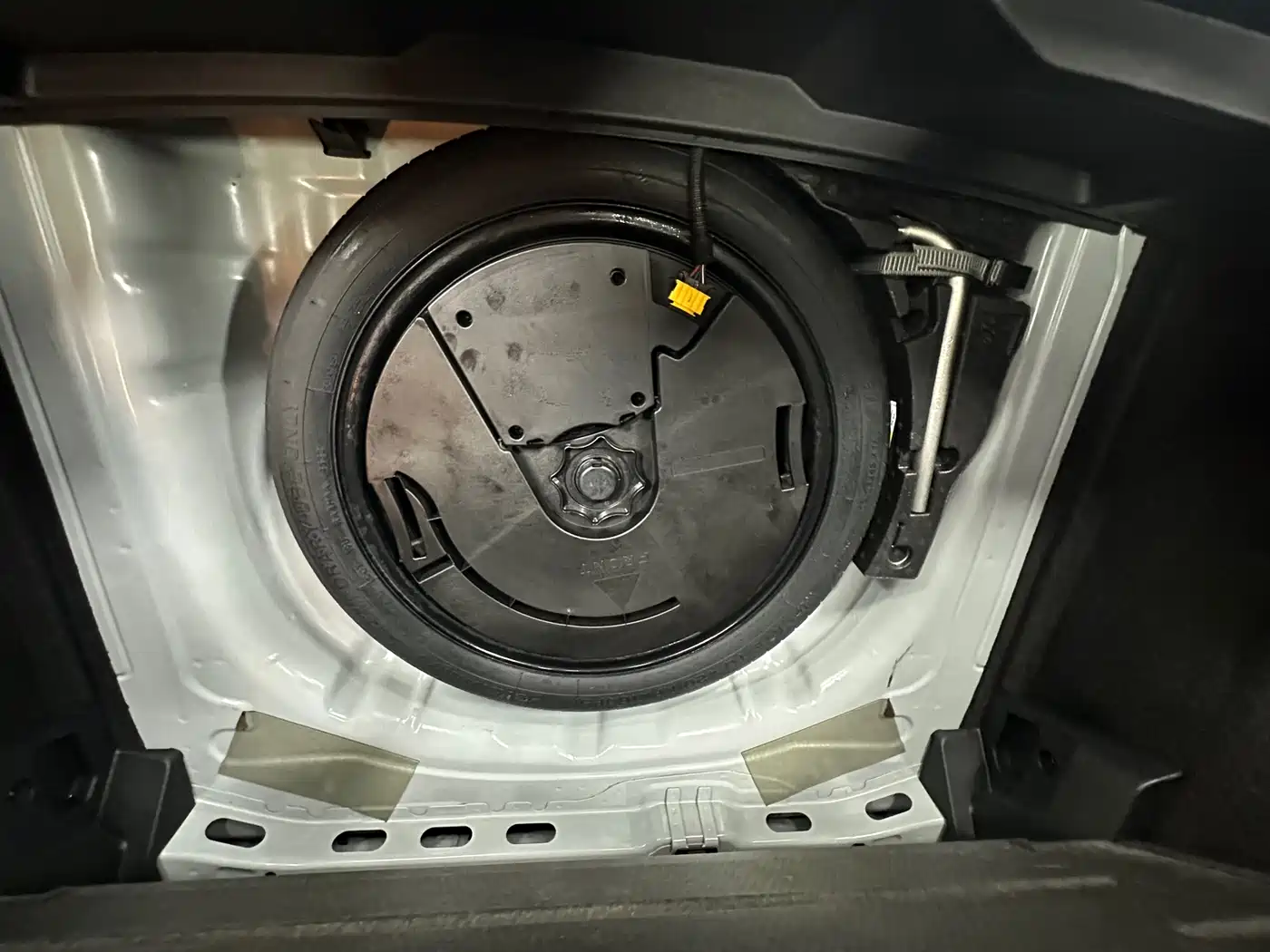 VOLKSWAGEN T ROC EXPLORING SONGS