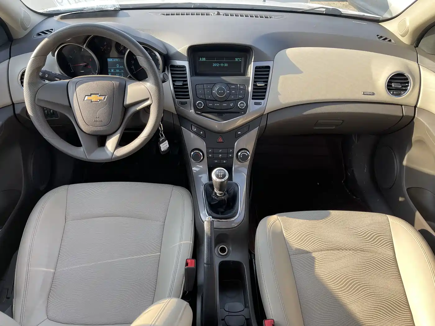 Chevrolet Cruze 2015 1.5L Classic SE MT фото 5