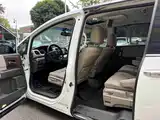 Photo 8 - Honda Odyssey