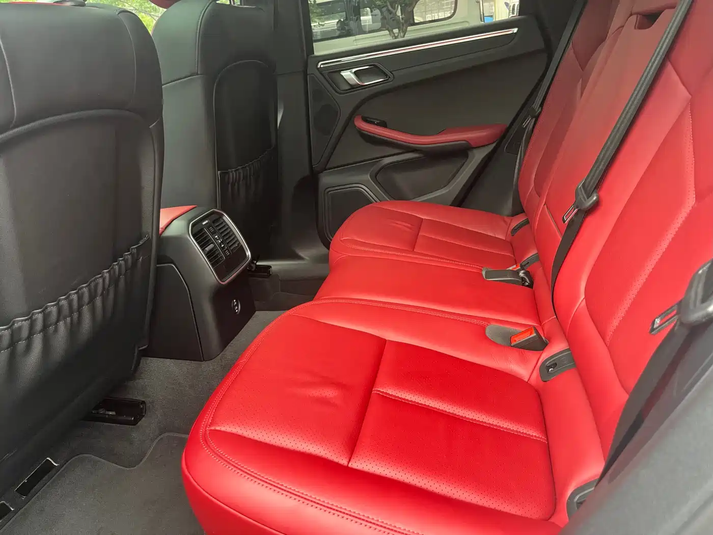 Porsche Macan 2025 Macan 2.0T Dream Chaser Edition фото 10