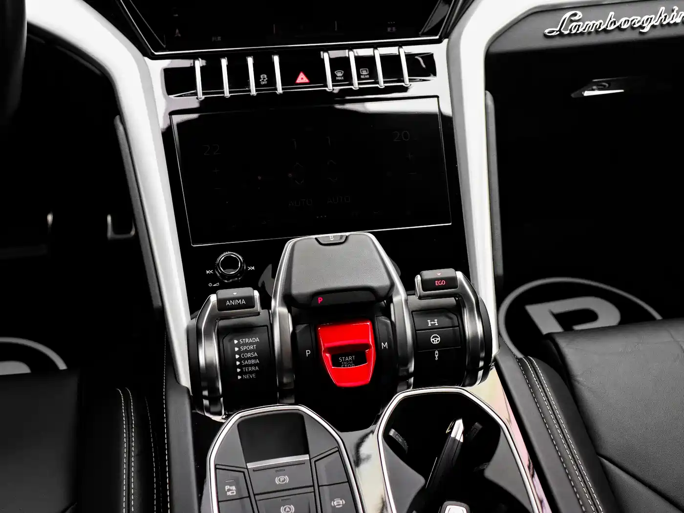 Lamborghini Urus 2021 4.0T V8 фото 14