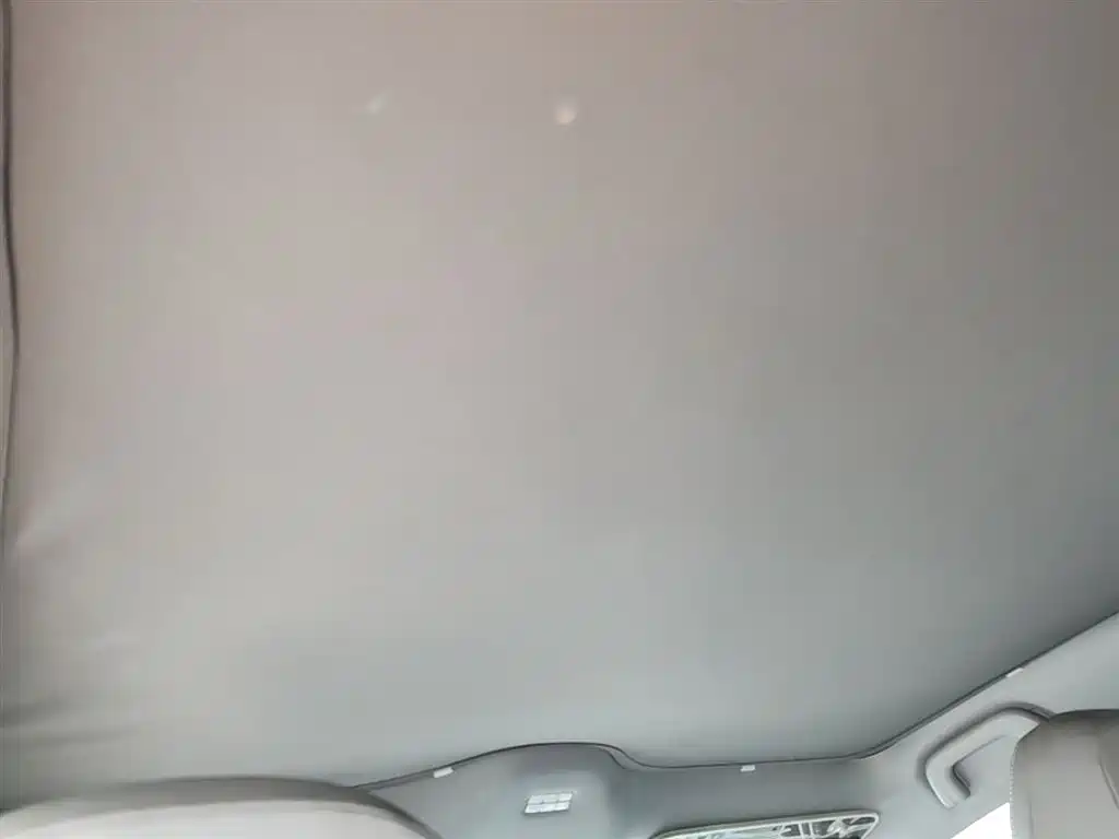 Geely Galaxy Galaxy E8 2024 Model 550km RWD Soaring Dragon Edition фото 18