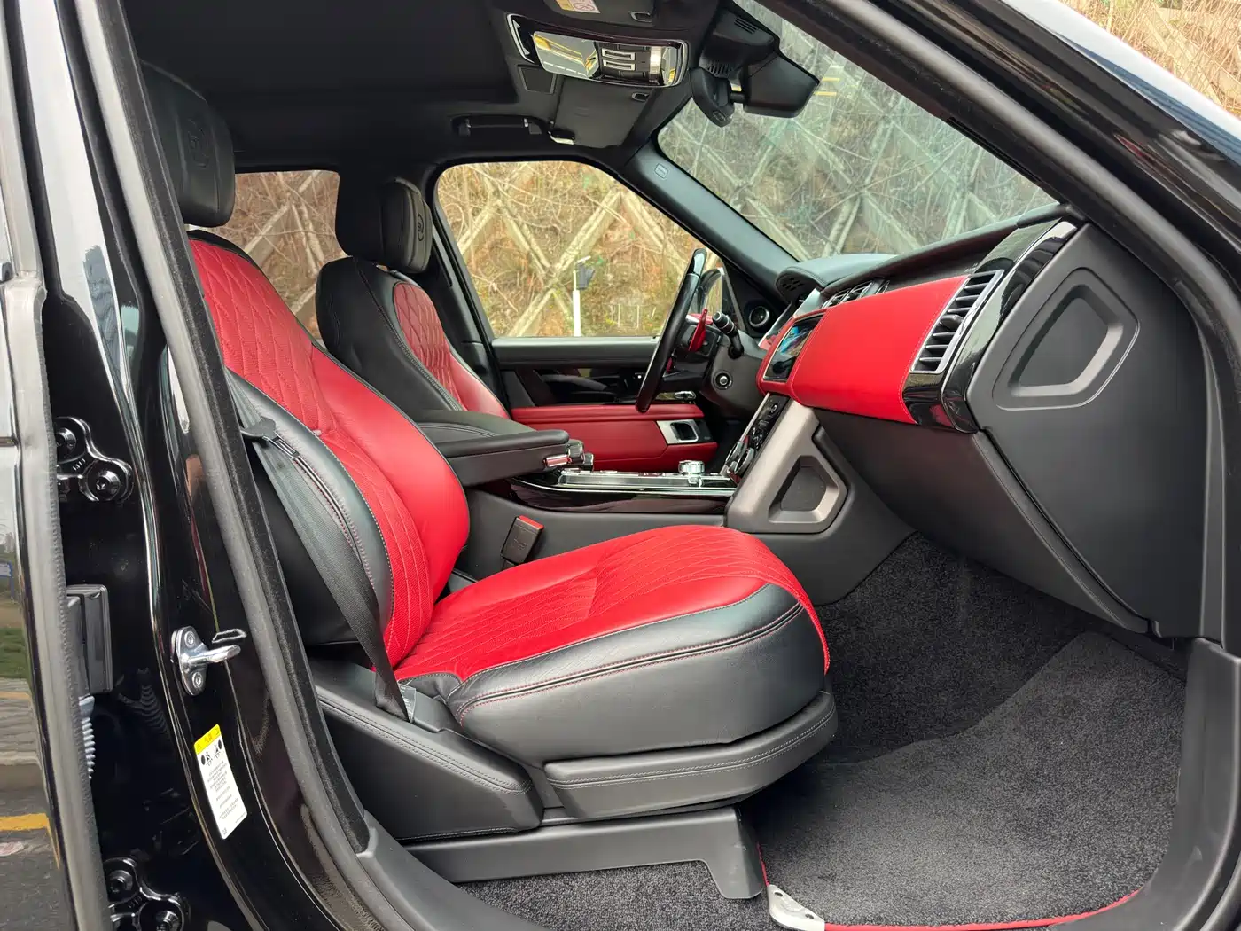 LAND ROVER RANGE ROVER