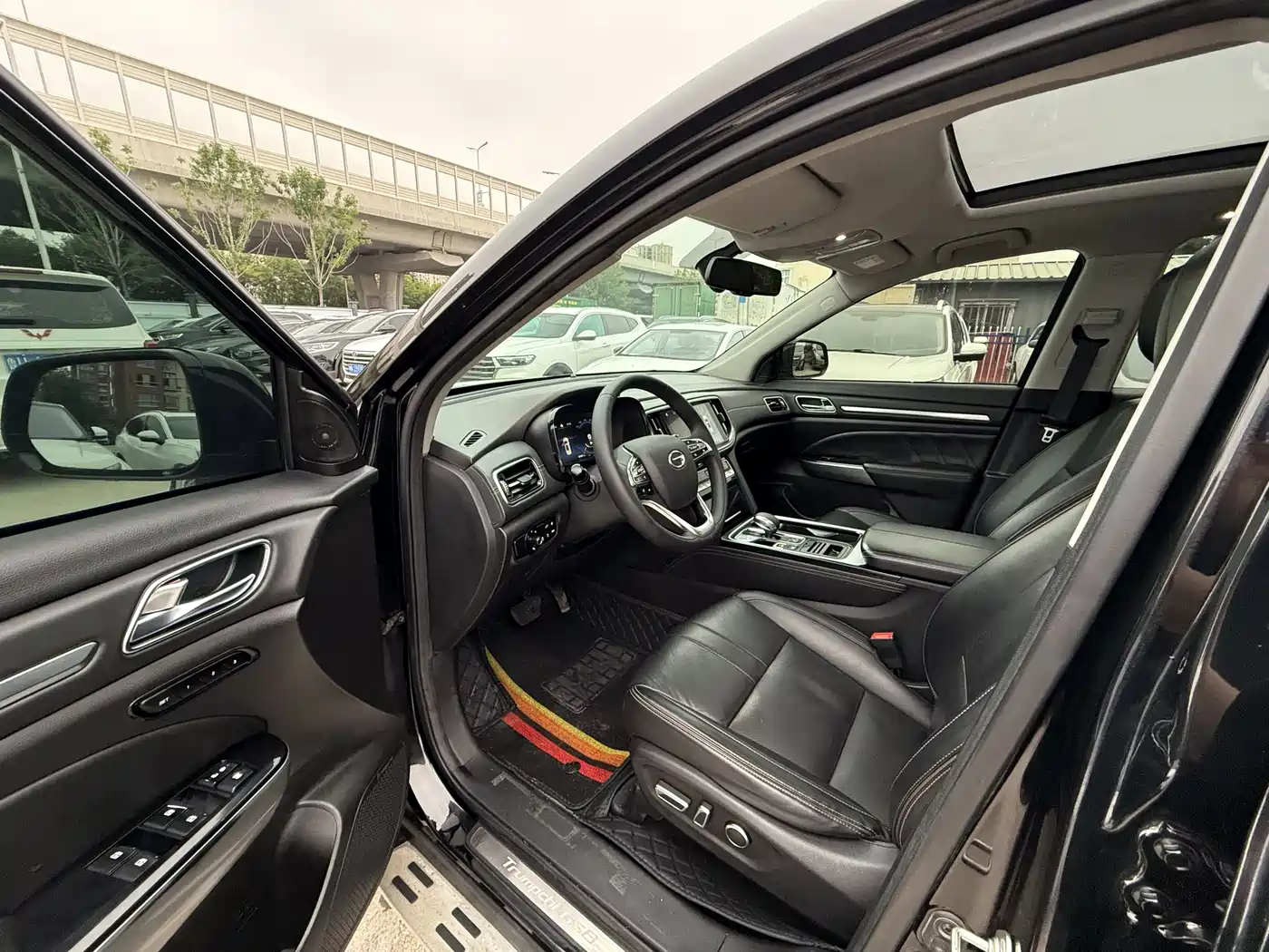 GAC Trumpchi Trumpchi GS8 2020 Model 390T FWD Luxury Smart Connect (7-seater) фото 4