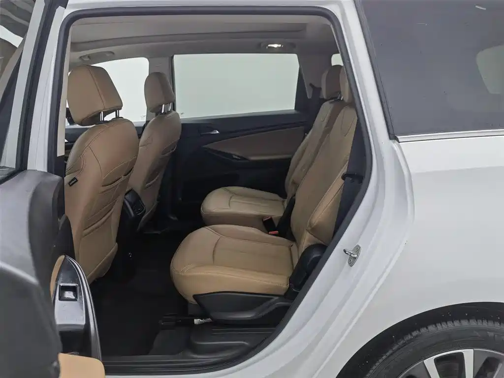 Buick GL6 2021 323T Mild Hybrid Connected Premium Trim фото 15