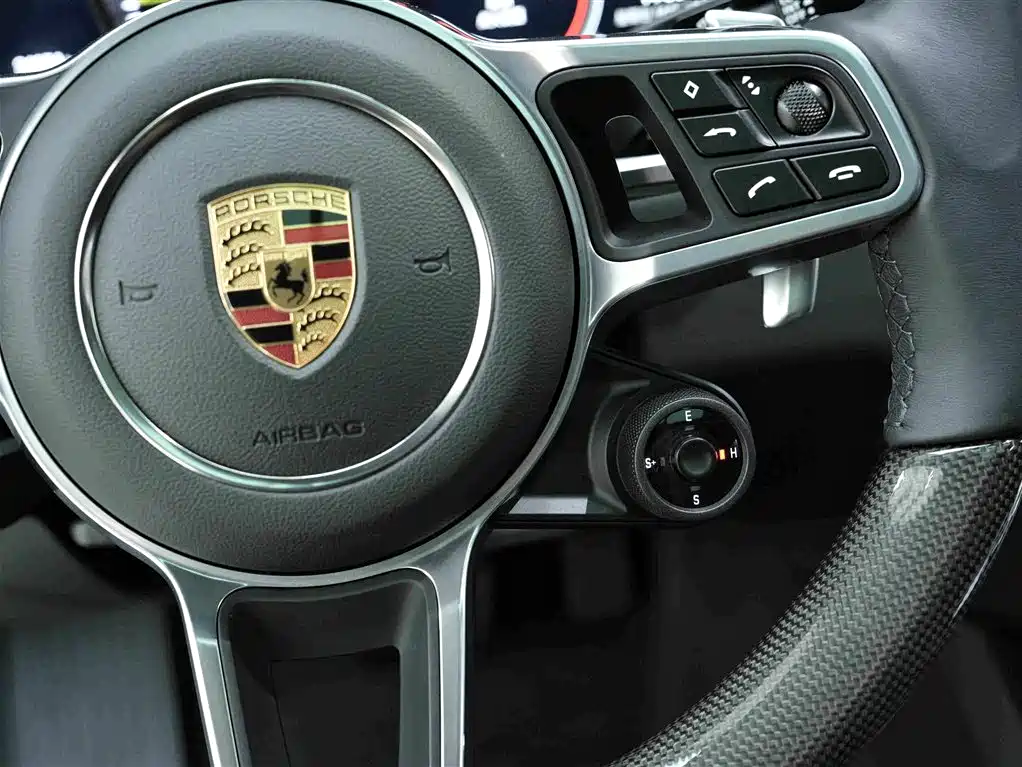 PORSCHE CAYENNE NEW ENERGY