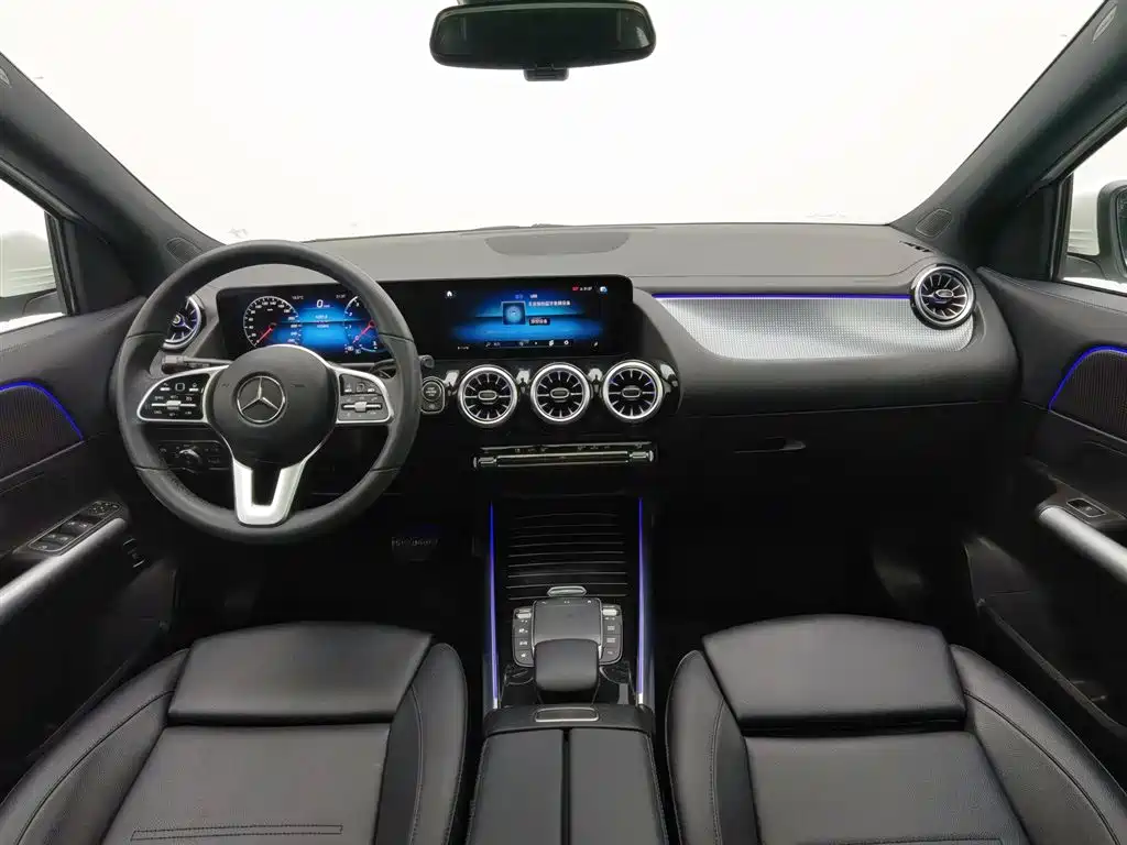 Mercedes-Benz GLA 2022 Facelift GLA 200 фото 5