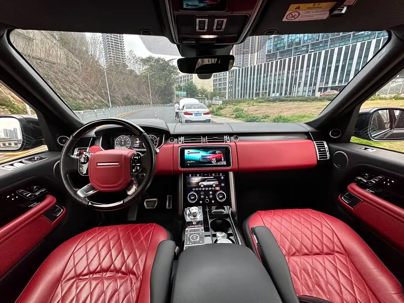 LAND ROVER RANGE ROVER