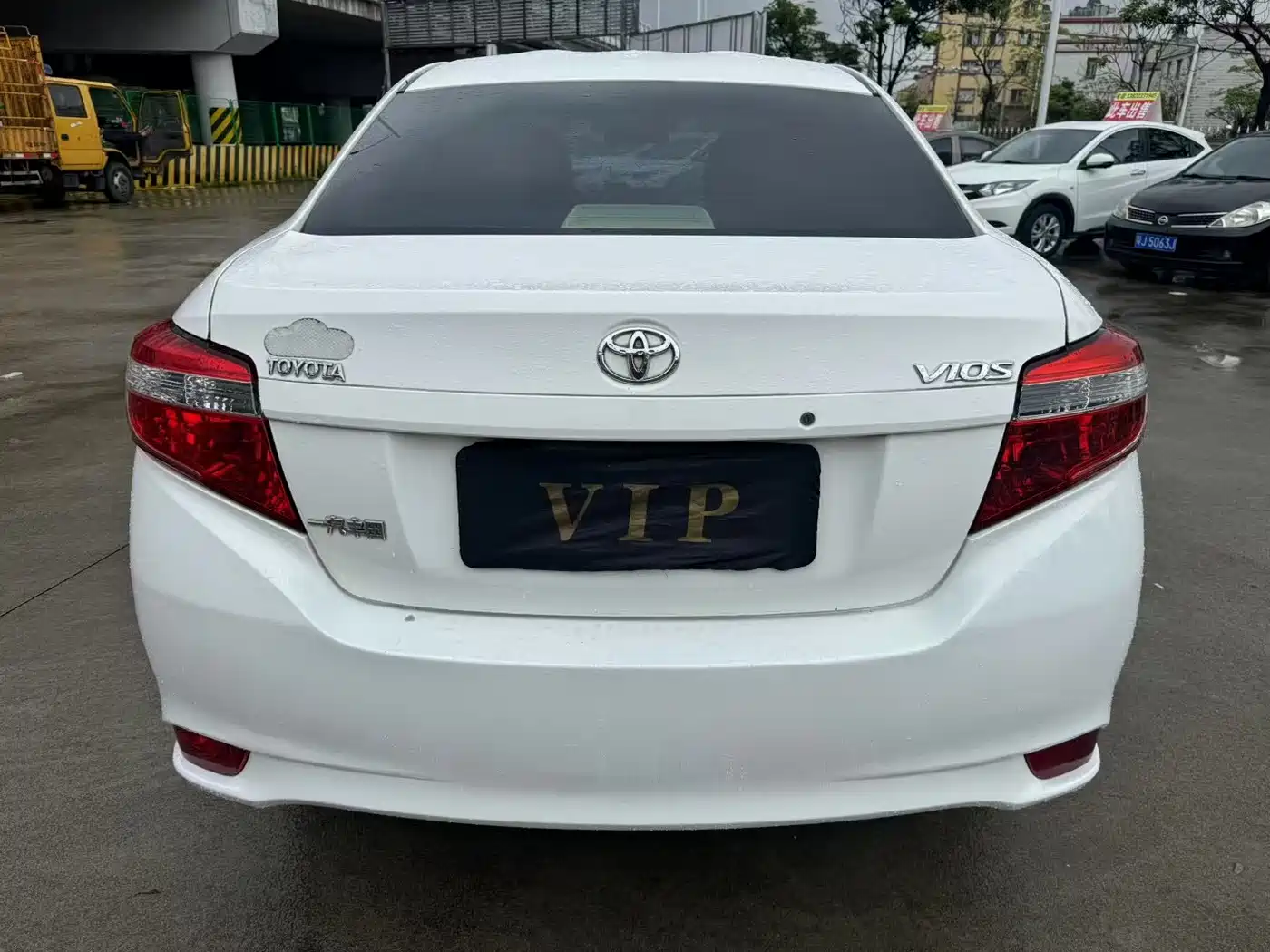 Toyota Vios 2016 1.5L Automatic Zhi Zhen Xing Yao Edition фото 8