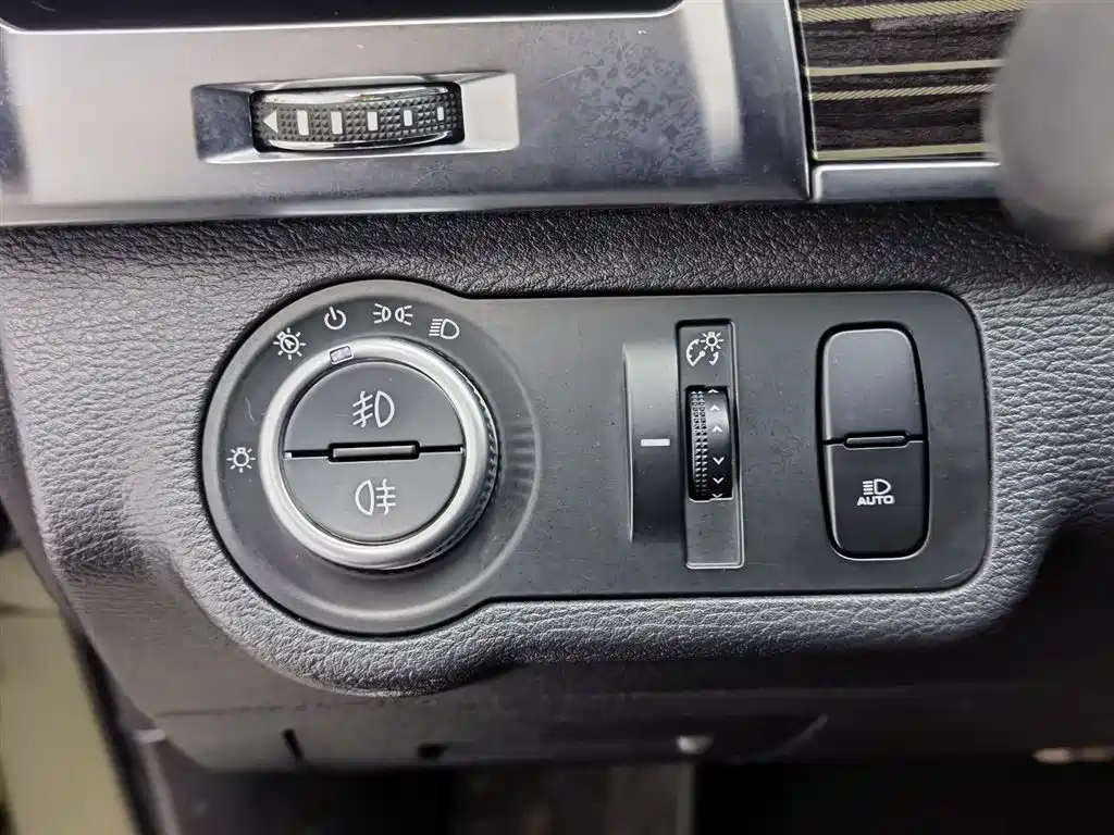Haval H9 2020 2.0T Gasoline 4WD Luxury 7-Seater фото 21