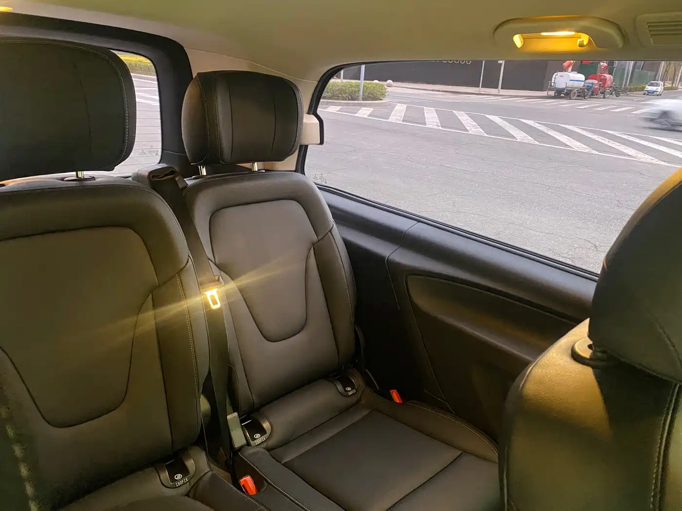 Mercedes-Benz Vito 2018 2.0T Elite Edition 7-seater China VI фото 12