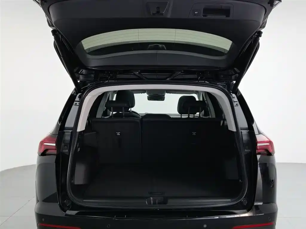 Buick Envision Plus 2024 Envision Plus 28T 4WD Premium Edition фото 16